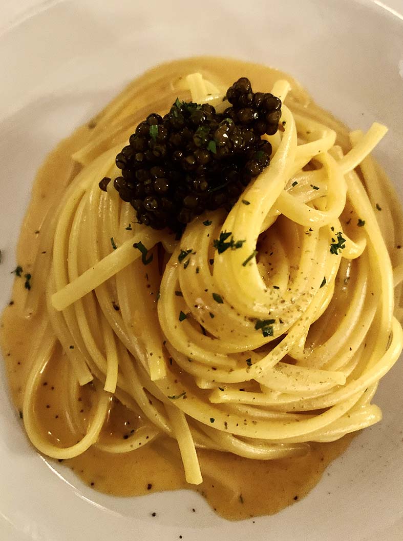 Linguini con Real Caviar